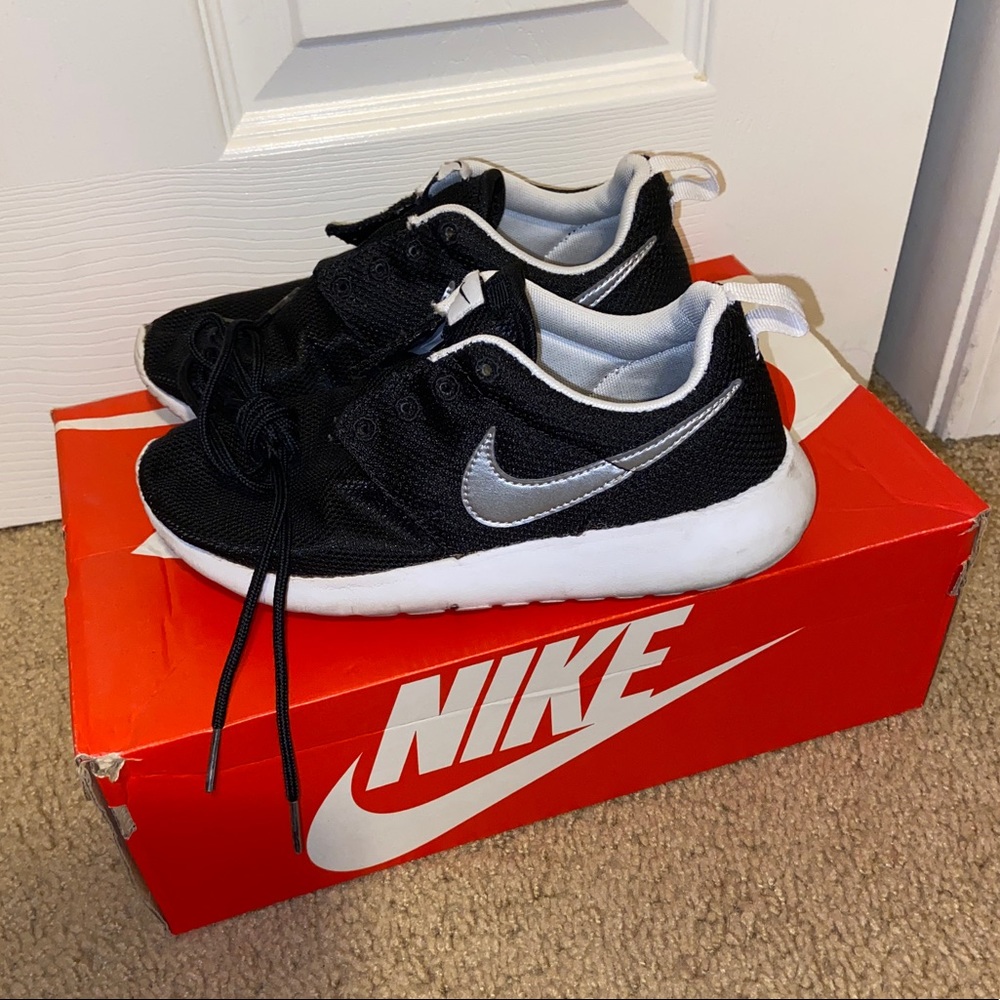 Nike Roshes